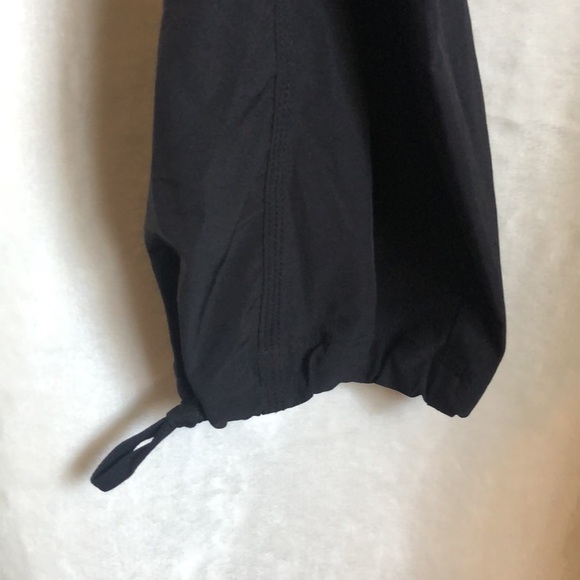 Athleta Black La Vive Jogger Pant, size 4 - Picture 5 of 9